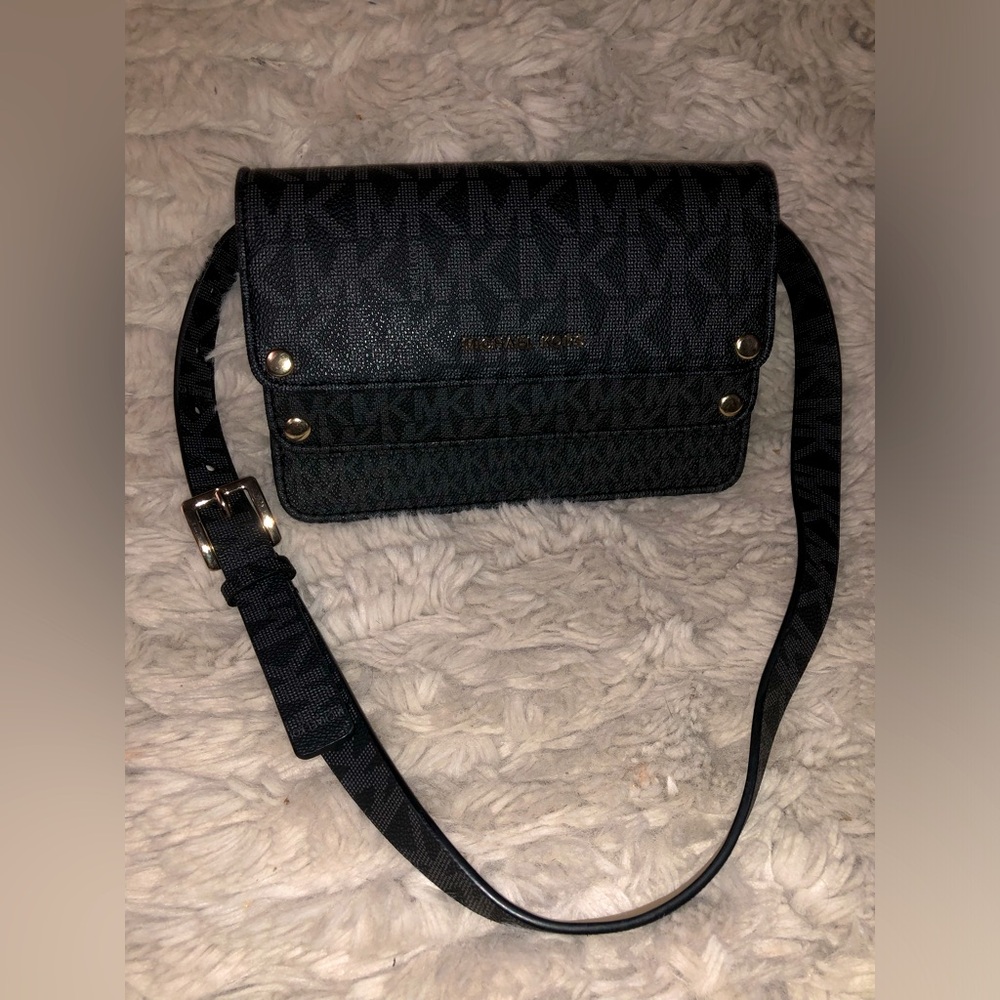 Michael Kors Belt bag